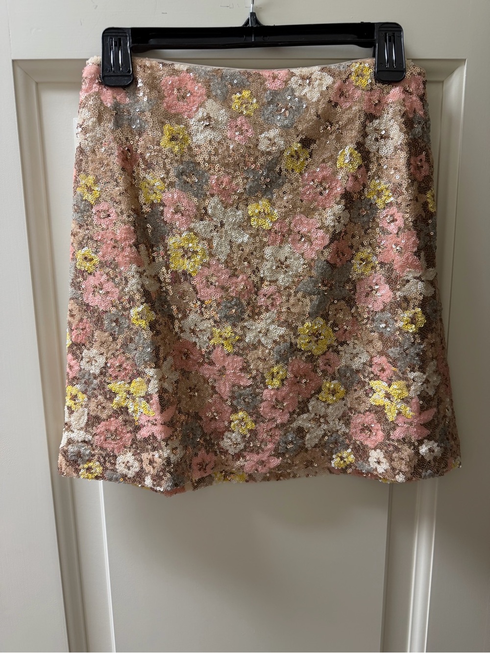 NWT LOFT Floral Sequin Mini Skirt Size 0 Pink Gold